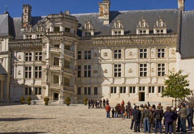 Loire Chateau Group