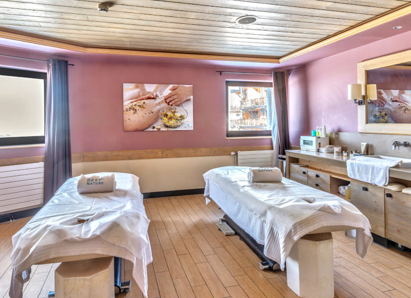 Firefly Holidays Avoriaz Amara Spa 2 600h