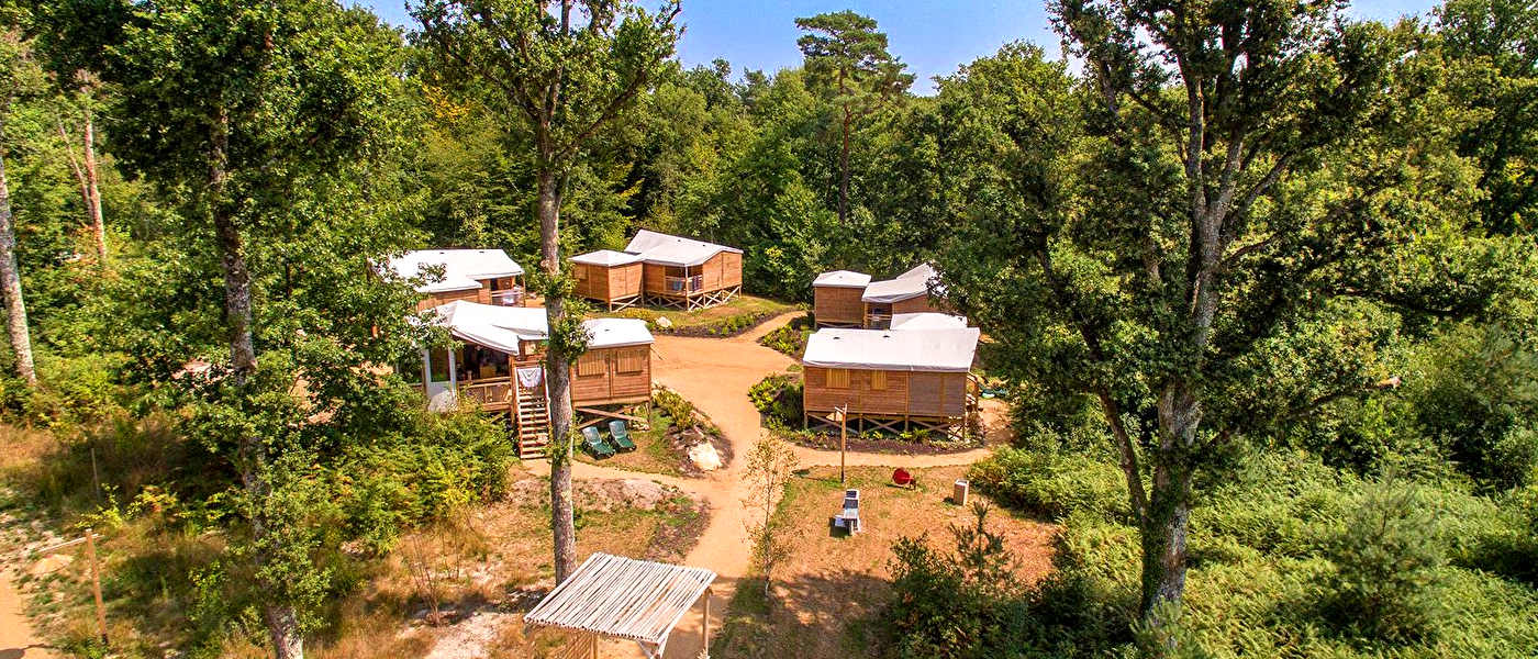 Les Alicourts Explorer Lodge Setting