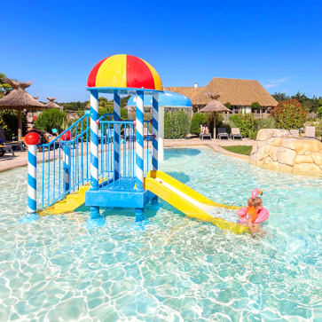 Les Alicourts Kids Pool 363