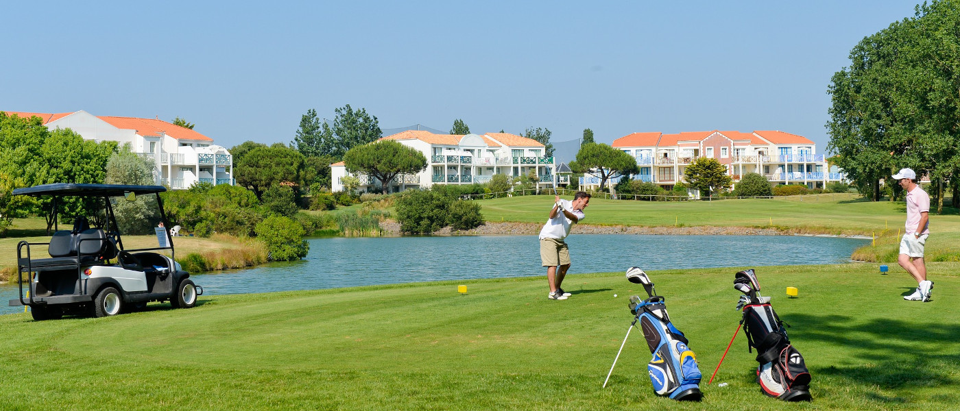 Port Bourgenay golfers view