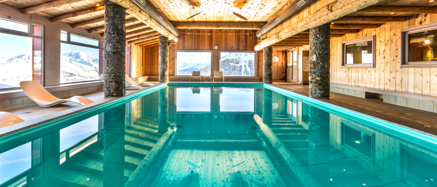 Les Hauts Bois Pool Long