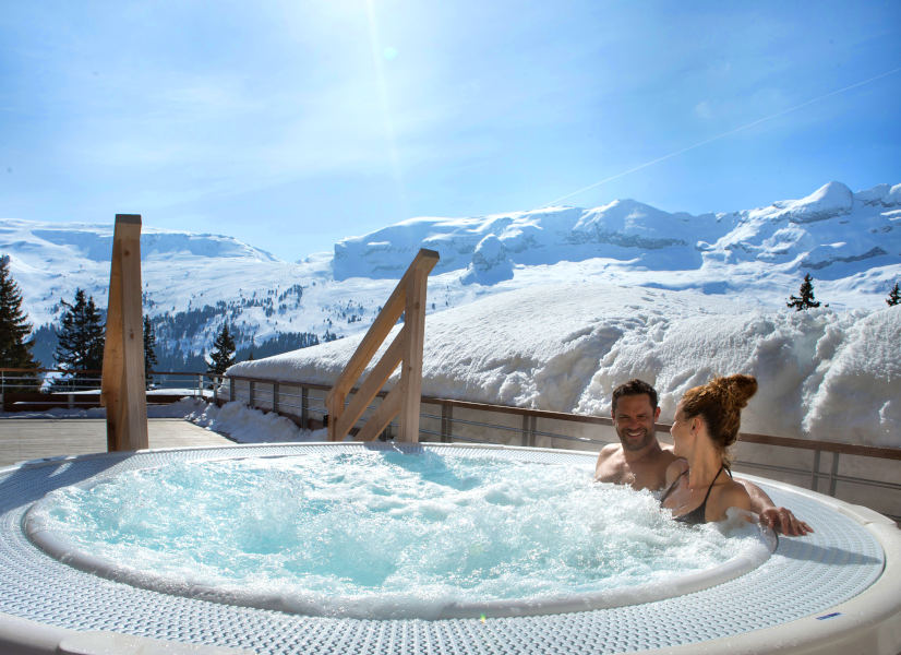 Flaine Terrasses Helios Hot Tub 600h