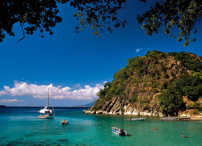 Guadeloupe - La baie du Pain de Sucre aux Saintes