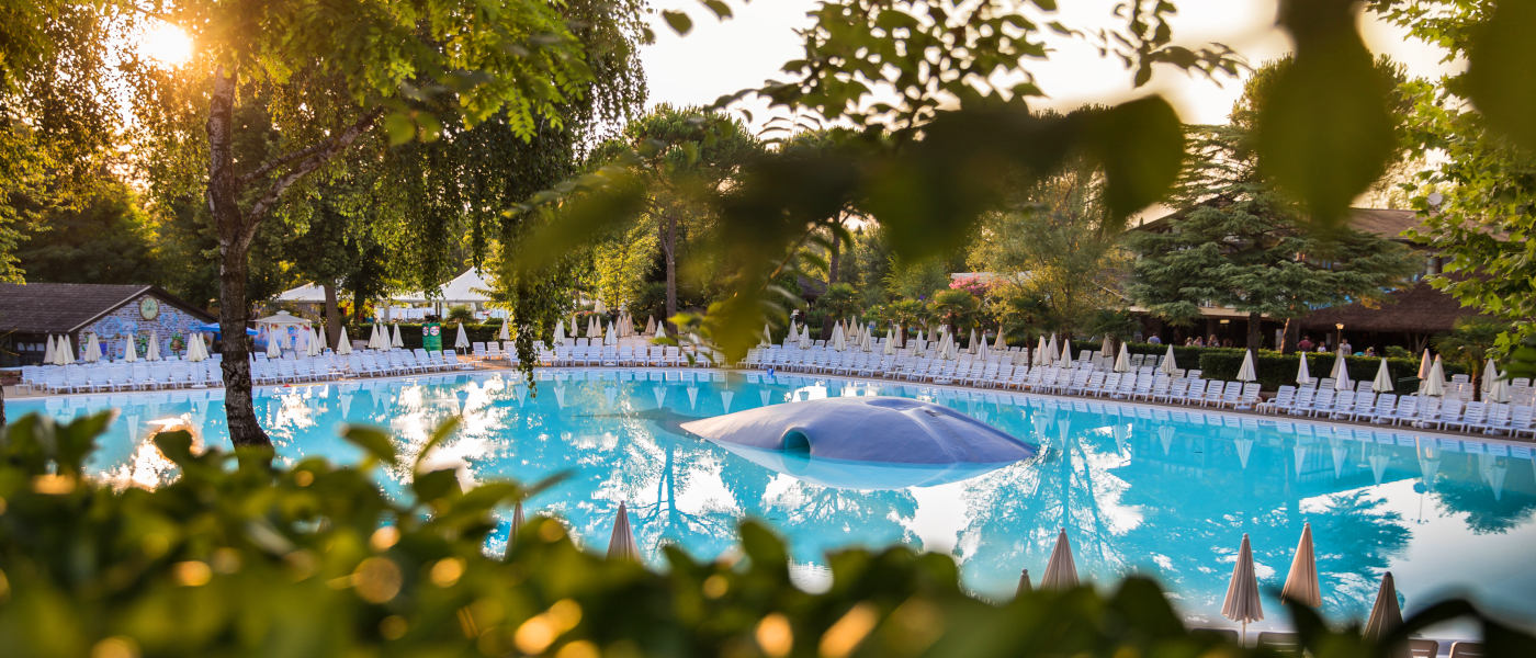 Altomincio Family Park Pool Sunset