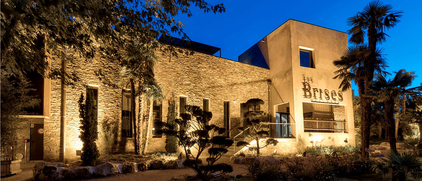 Firefly Holidays Sequoia Parc Brises Wellness Night