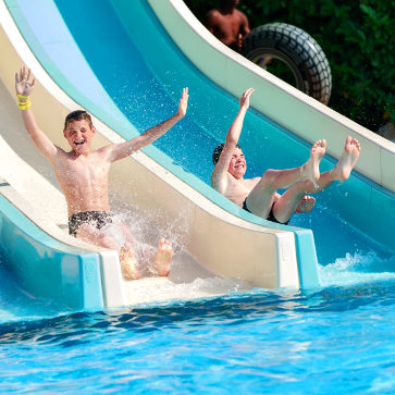 Firefly Holidays Sequoia Parc Waterslide 363