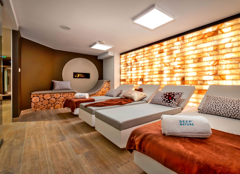 Firefly Holidays Meribel Hevana Spa 1 600h