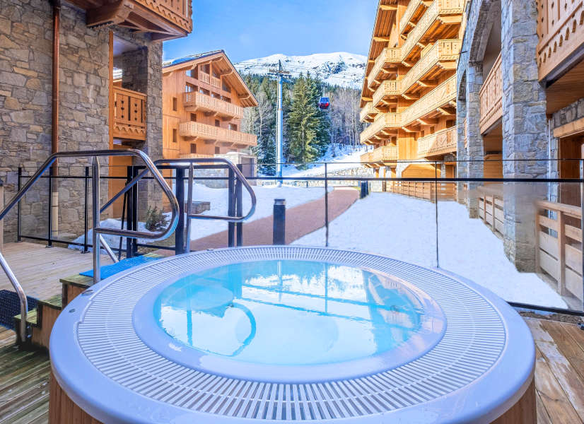 Meribel Hevana Hot Tub 2 600h