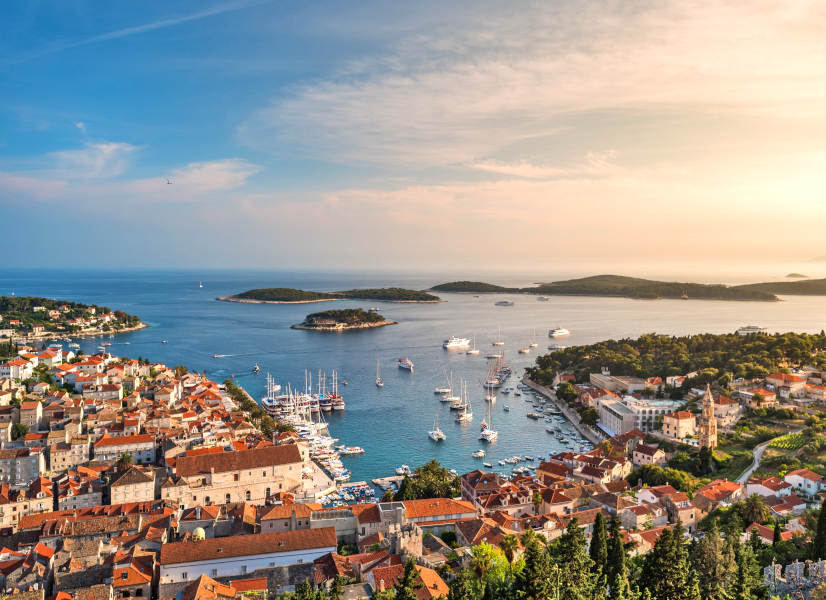 Firefly Holidays Croatia KL2 Hvar 3 600h