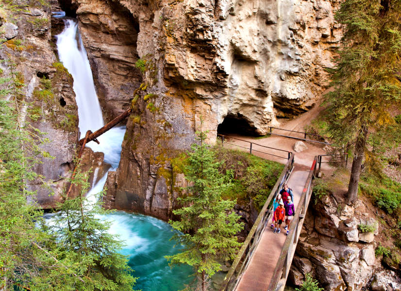 Firefly Holidays Banff Johnston Canyon 600h