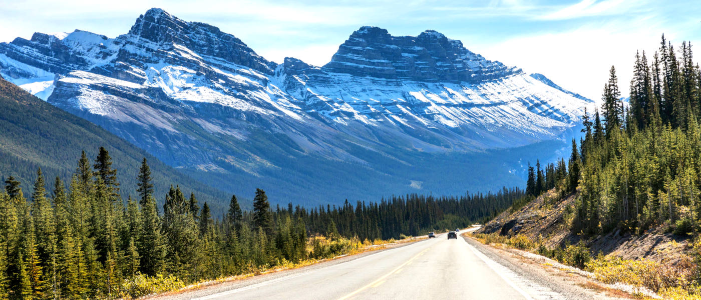 Firefly Holidays Icefields Pkwy 4 RM