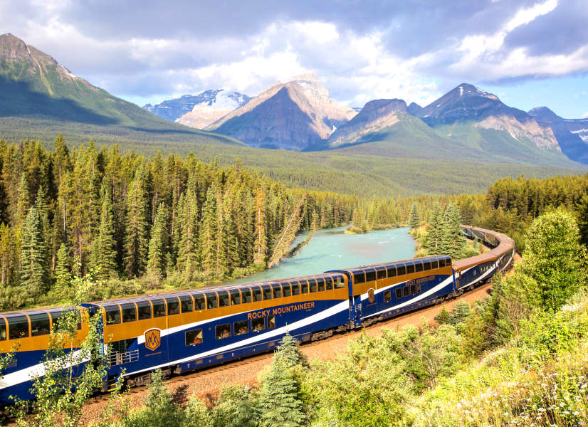 Firefly Holidays Rocky Mountaineer 2 600h