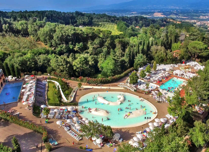 Firefly Holidays Norcenni Aerial Pools 600h