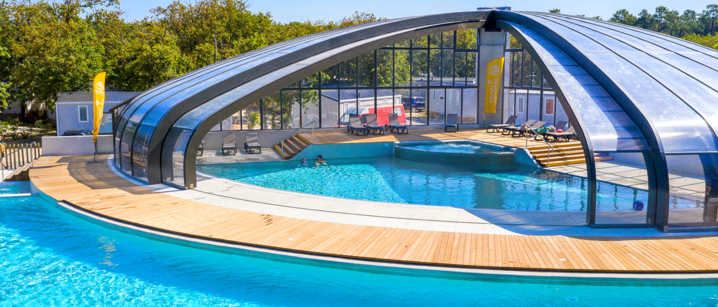 Soulac Plage Covered Pool 1