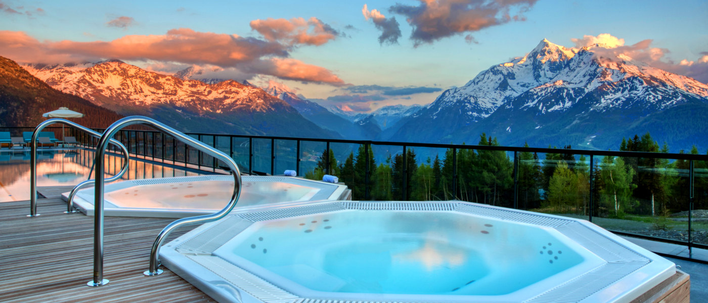 La Rosiere Club Med Hot Tub 1