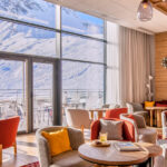 Tignes Club Med Bar 1